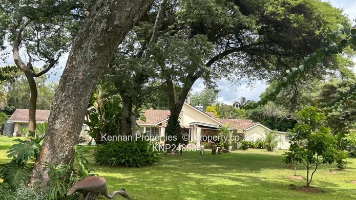 Prestigious Borrowdale Rental – Space, Comfort & Timeless Charm