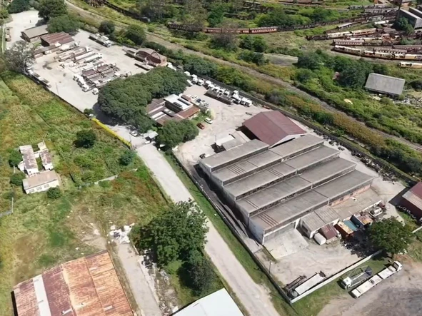Warehouse & Factory