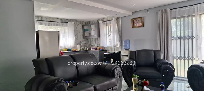 Modern Cluster House In Prospect