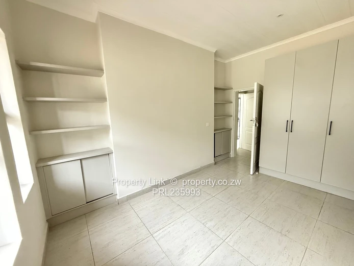 2-Bed, 2 -Bath Ground Floor Flat Available To Rent