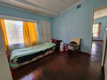 Farm & Agricultural Land