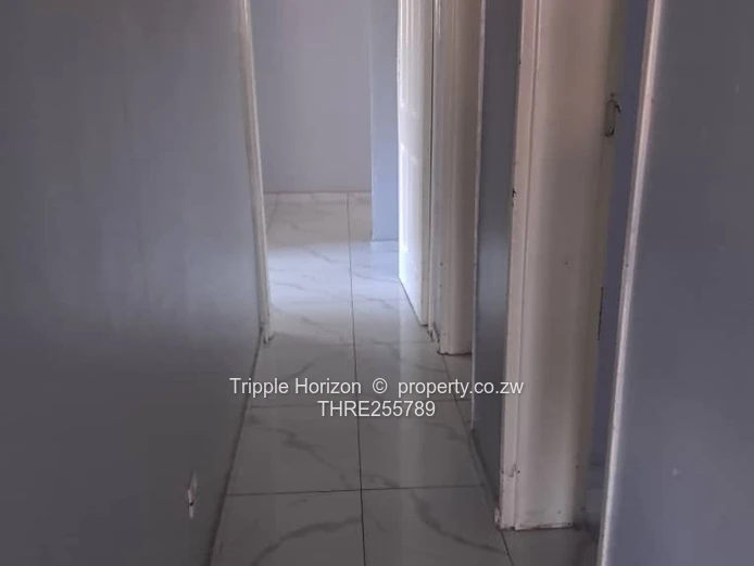 Waterfalls Mainway Meadows 4 Bedrooms Newly Renovated 