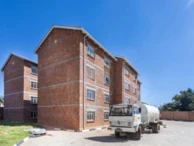 Charming 2-Bedroom Flat in Secure Graniteside Location