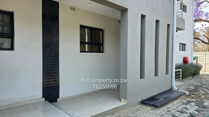 Beautiful Brand New 2 Bed Garden Apartment