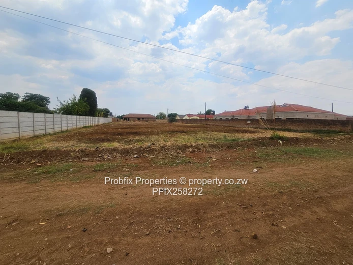 FOR SALE - NORTON KNOWE PHASE 3 - 2080m² Residential Stand (Sole Mandate)