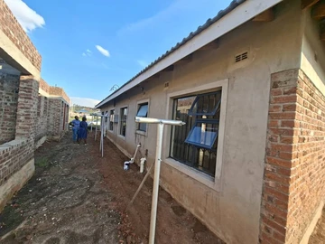 2 Bedroom Flat & Apartment