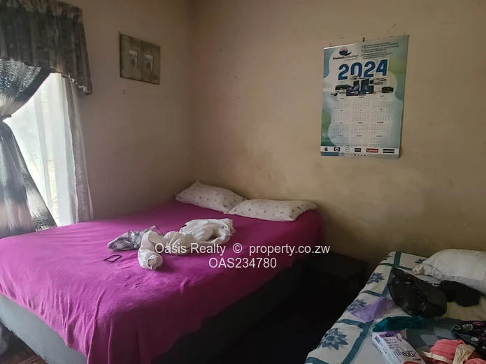 Conveniently located property with road frontage