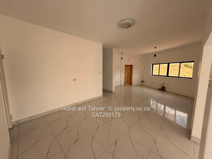 HELENSVALE 14,169m² DEVELOPMENT OPPORTUNITY | USD $2.2M