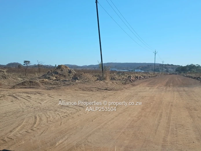 Somerby Estate 300 m² Stands — Gravel Roads, Cleared Plots