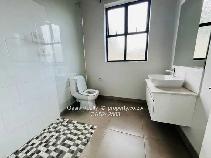 Secure 3-Bedroom Townhouse for Rent – Borrowdale Brooke Golf Estate