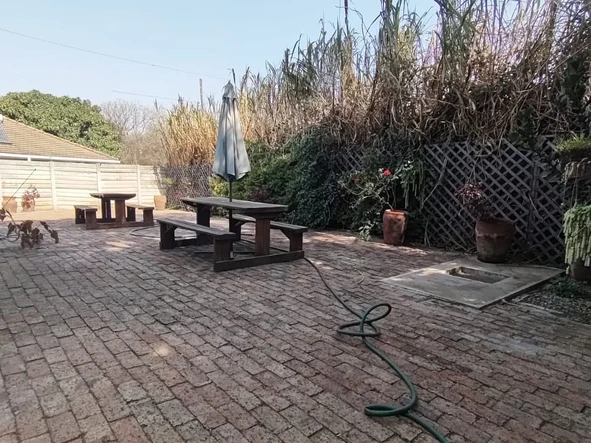 2 Bedroom Garden Flat