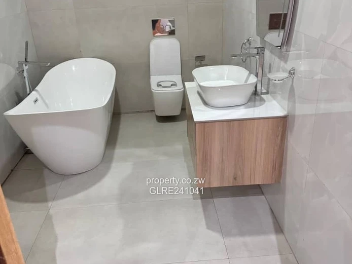 ARLINGTON ESTATE Neat n spacious 4beds STAND-ALONE FULLHOUSE 