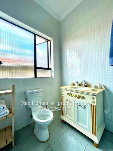 Luxury Villa for sale in Carrick Creagh Estate