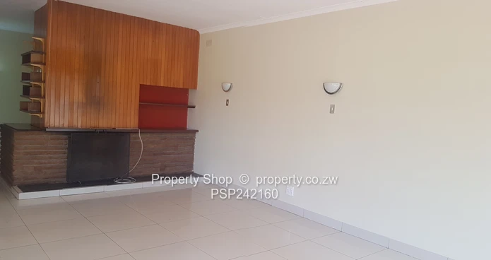 Family Home with a Cottage!