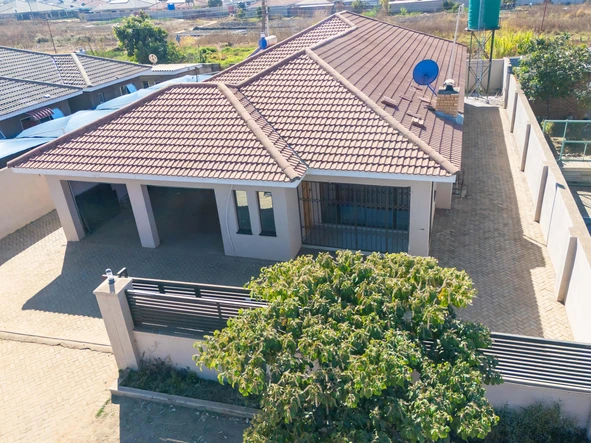 4 Bedroom House