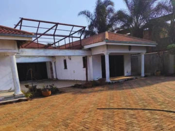 6 Bedroom Townhouse Complex