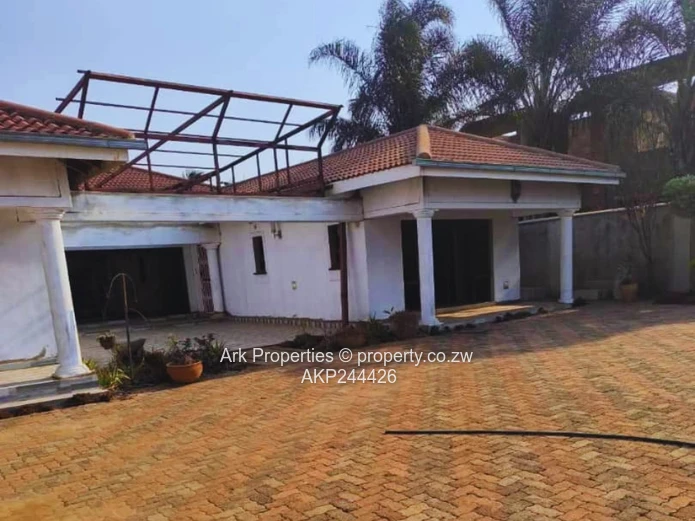 House for Sale – Belvedere West