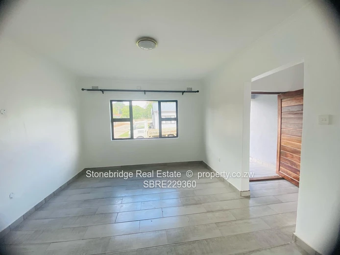 3 Bedroomed Hillside Bualwayo Townhouse for Sale