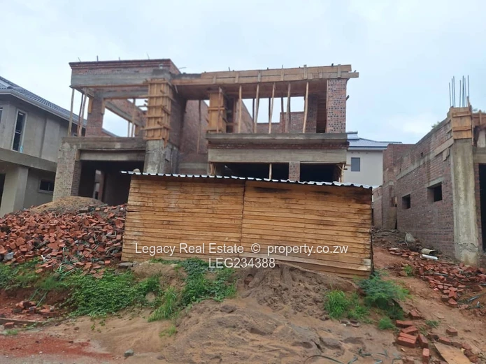 Incomplete 4-Bedroom Villa for Sale in  Carrick Creagh Estate