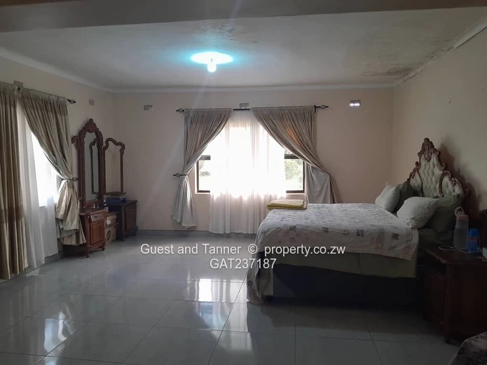 Commercial Property For Rent In Highlands