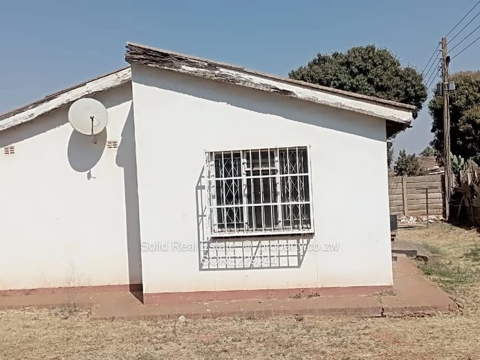 Marimba Cottage for grabs 