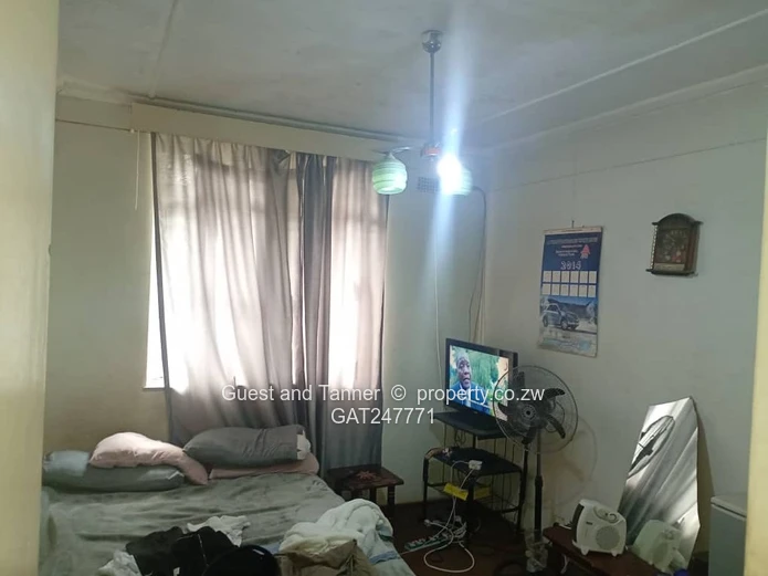 Avondale Graden Flat For Sale 2 Bedrooms