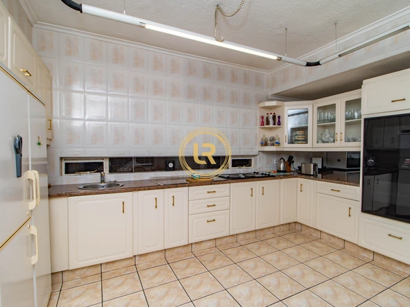 3 Bedroom Townhouse Complex