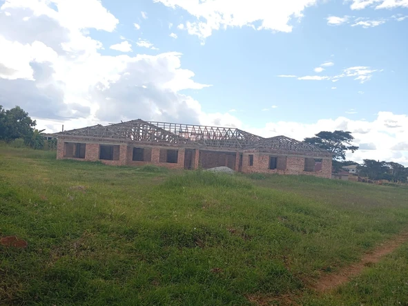 9 Bedroom House