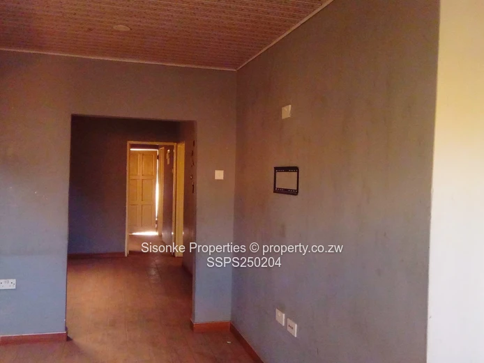 Secure 3-Bed Home in Zengeza 2