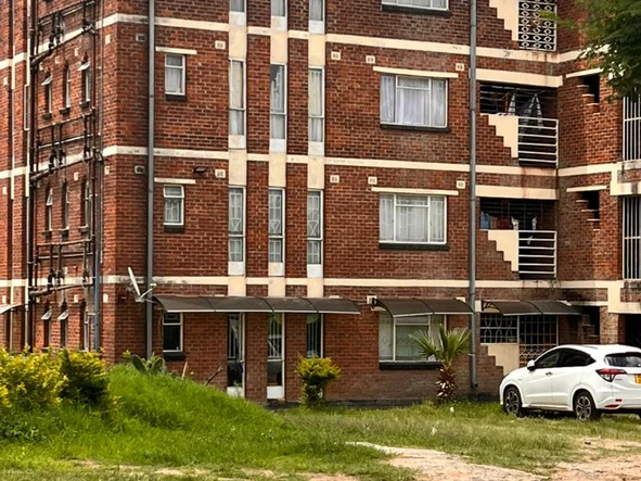 3 Bedroom Flat & Apartment