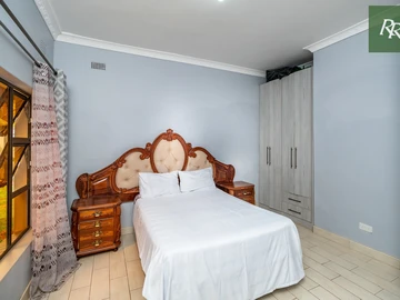 4 Bedroom Townhouse Complex