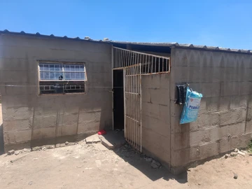 2 Bedroom House