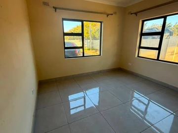 2 Bedroom Garden Flat