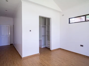 4 Bedroom Townhouse Complex