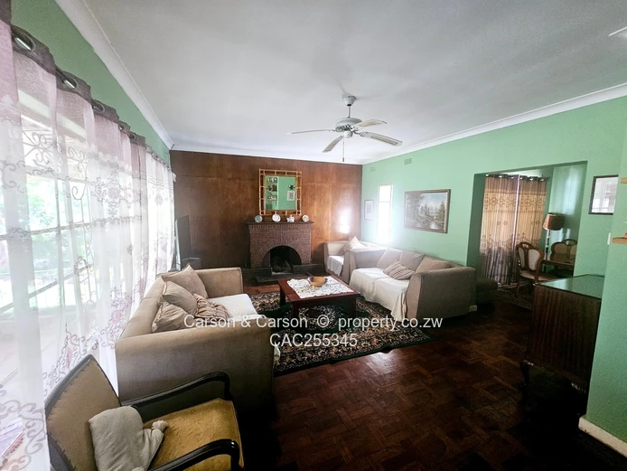 3 beds house for rent