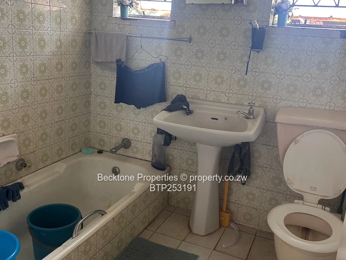 Double storey Woodlands House for Sale 