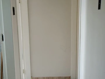 2 Bedroom Flat & Apartment