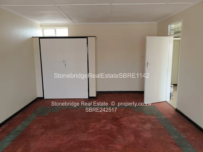 2 Bedroomed Flat to rent in Raylton Suburb