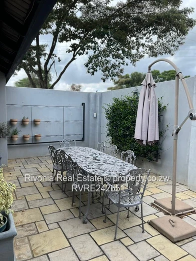 Highlands 4-Bed Home with Verandah, Pool & Gardens