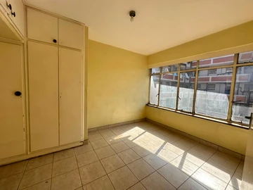 Flat & Apartment