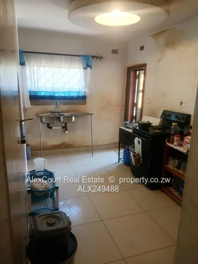 Madokero Phase 1 House On Sale