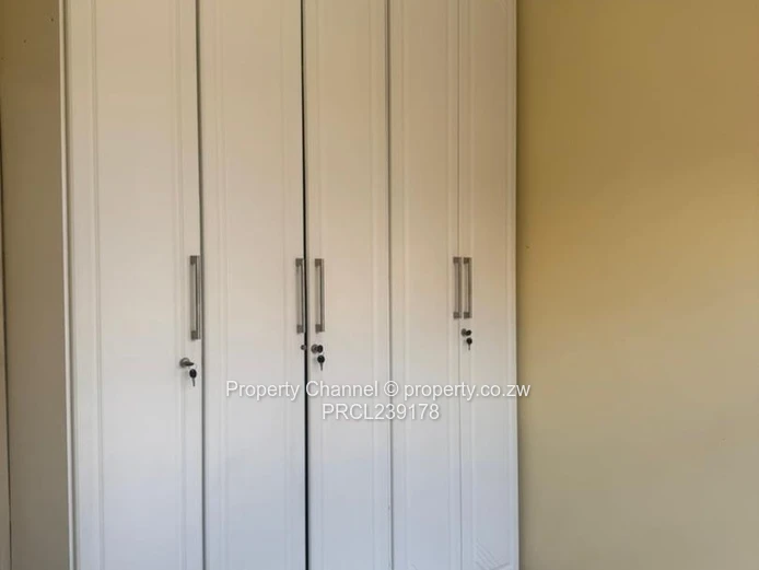 Solar-Powered 4 Bedroom Family Home