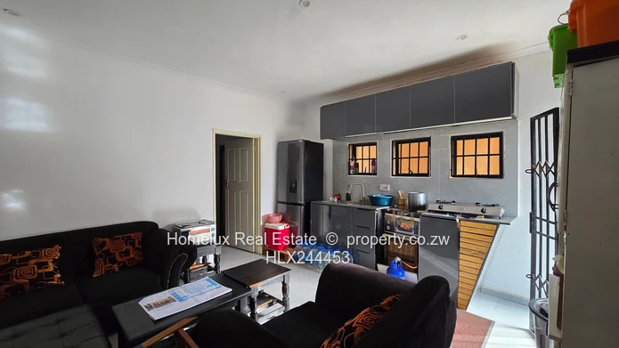 2 Bed Garden Apartment in Marlborough.