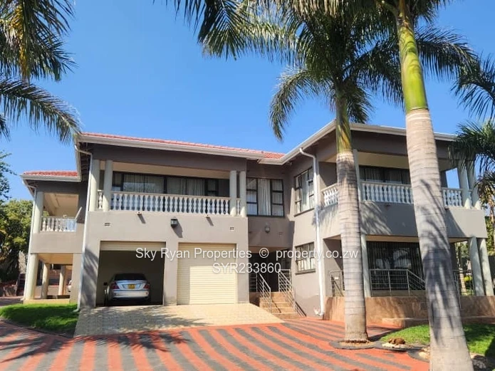 Borrowdale Pomona Double Storey For Sale