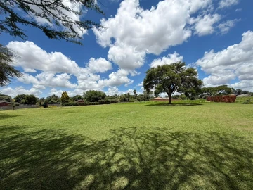 Commercial & Industrial Land