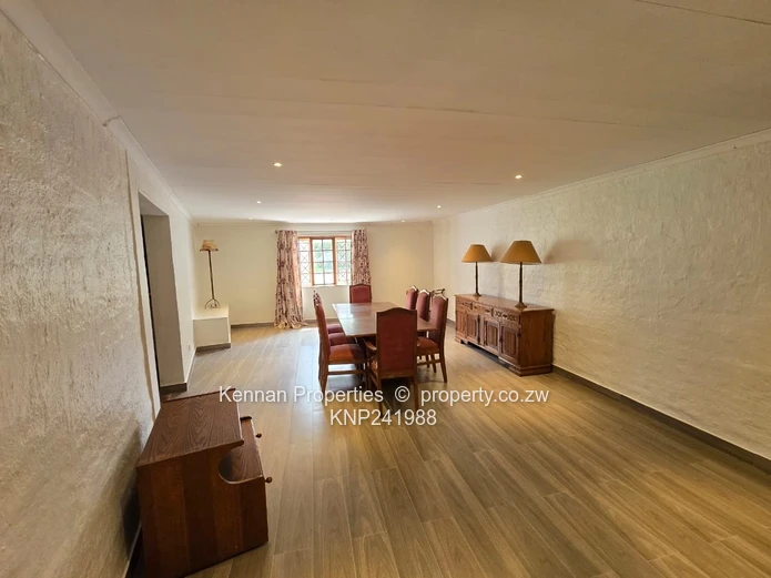 BEAUTIFUL FAMILY HOME ON 4021 square metres	