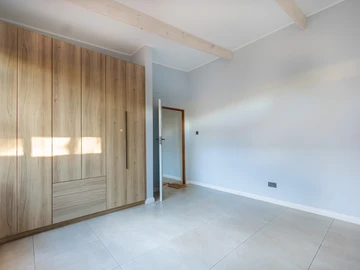 3 Bedroom Garden Flat