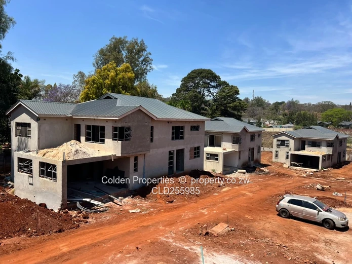 Greystone Park: New 4-Bed Townhouse Complex with Borehole