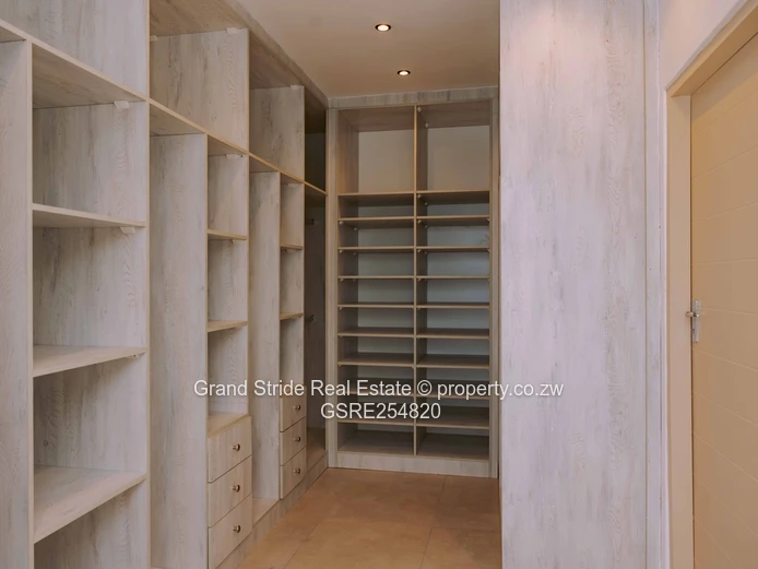 Modern cluster home for rent