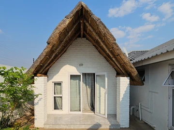 6 Bedroom House